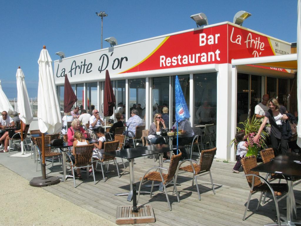 La Flore De Lys, Cottage Ideal Pour 2 Adultes Et 2 Enfants Saint-Jouin-Bruneval Rum bild