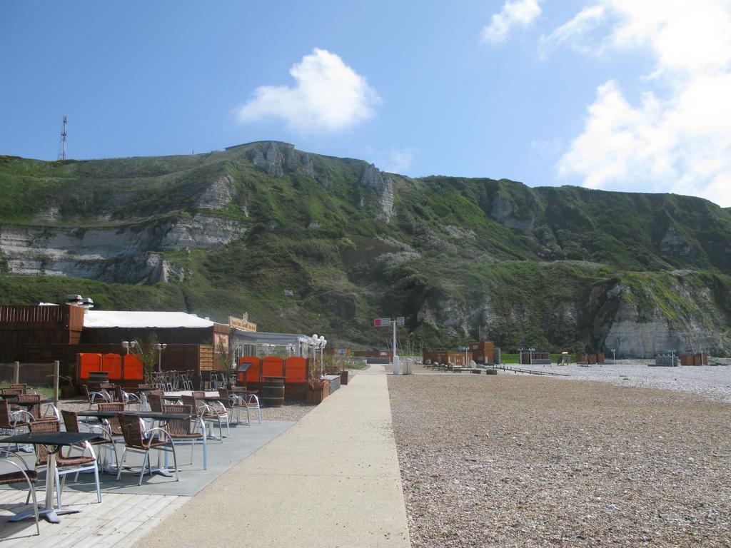 La Flore De Lys, Cottage Ideal Pour 2 Adultes Et 2 Enfants Saint-Jouin-Bruneval Rum bild