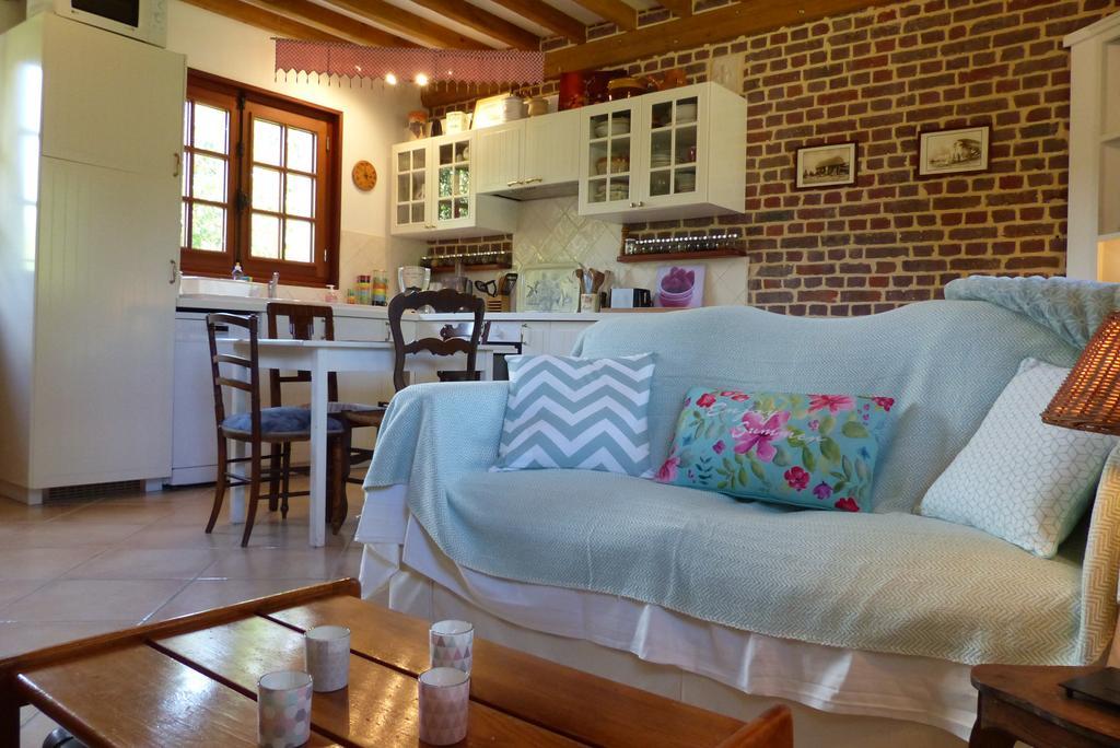 La Flore De Lys, Cottage Ideal Pour 2 Adultes Et 2 Enfants Saint-Jouin-Bruneval Exteriör bild